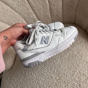 New Balance 550